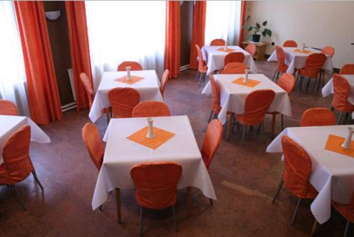 Vadregeny Panzio Bed and Breakfast Esztergom Esterno foto