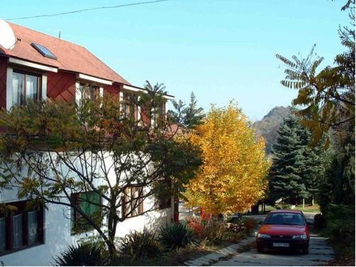 Vadregeny Panzio Bed and Breakfast Esztergom Esterno foto
